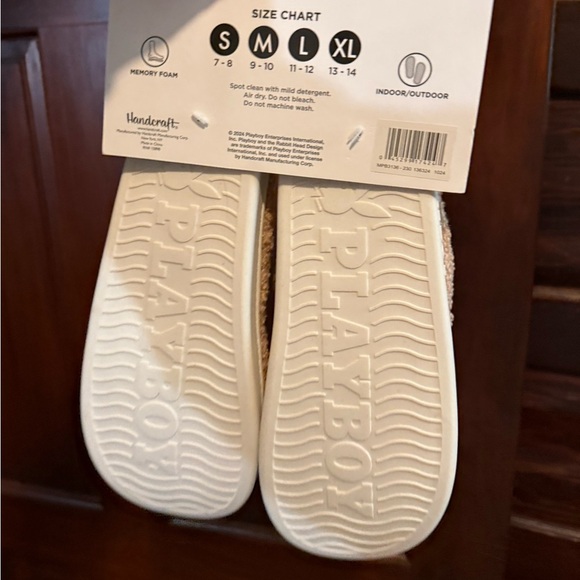 Playboy NWT slippers latte cream fuzzy indoor outdoor - Picture 3 of 4